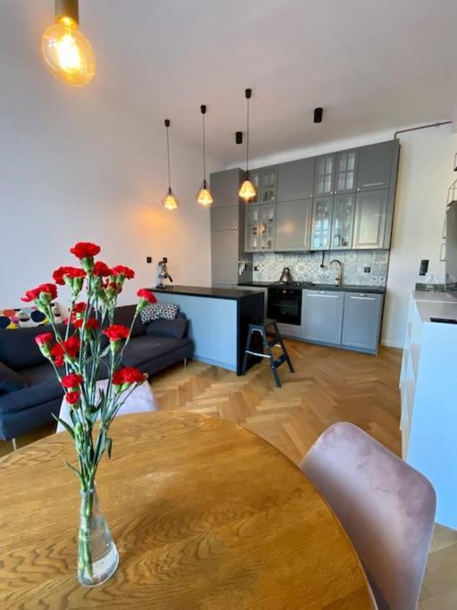 Klimatyczne W Sercu Pragi Appartement